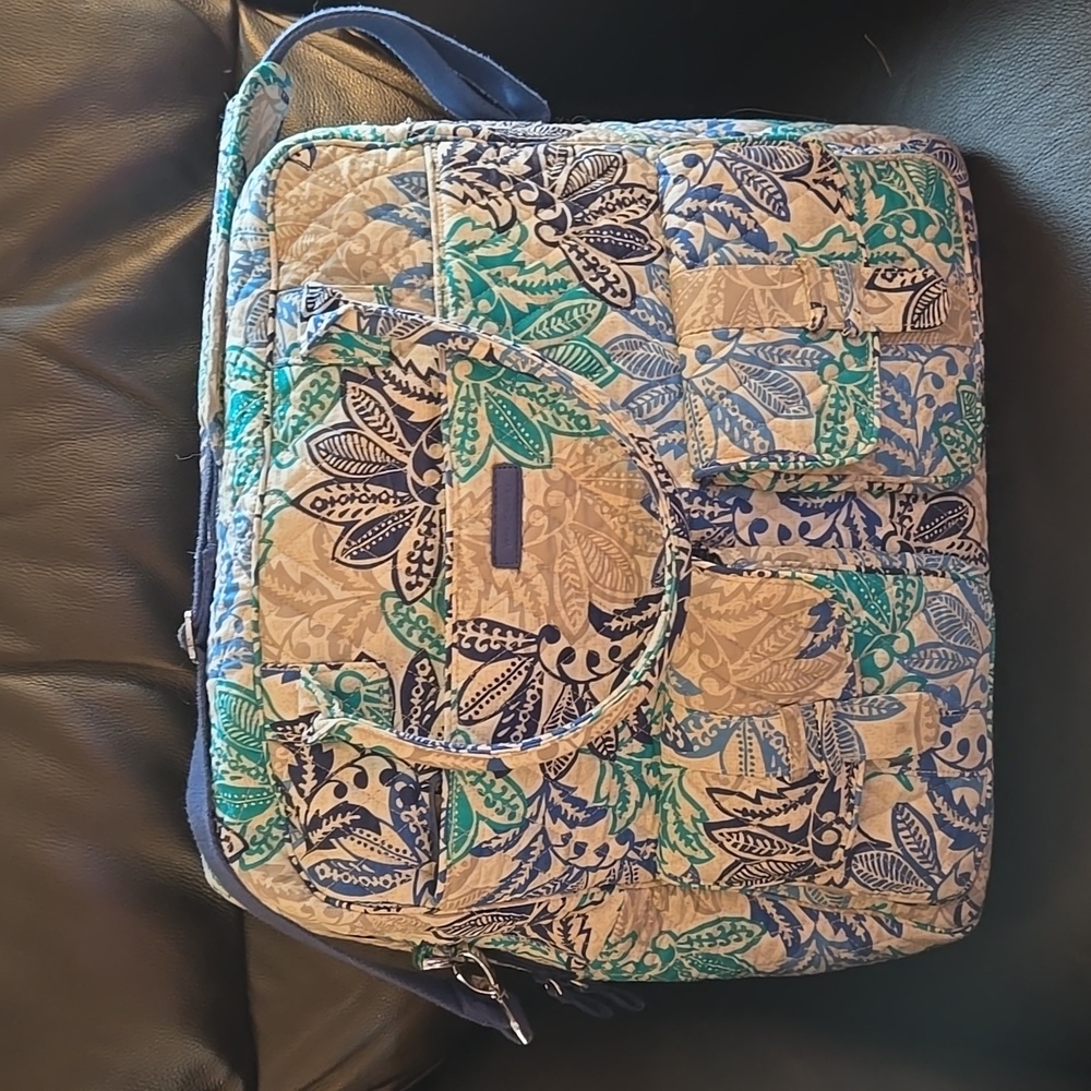 Vera Bradley travel bag
